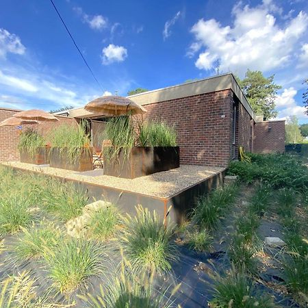 Maison Clement Maasmechelen Bagian luar foto